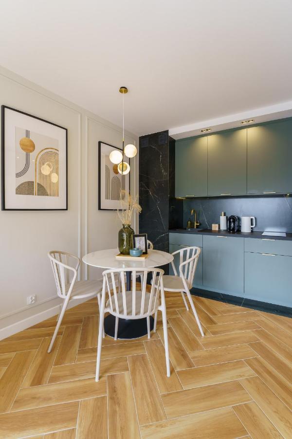 אוסטרוני מורסקי Sunnyway Apartment מראה חיצוני תמונה